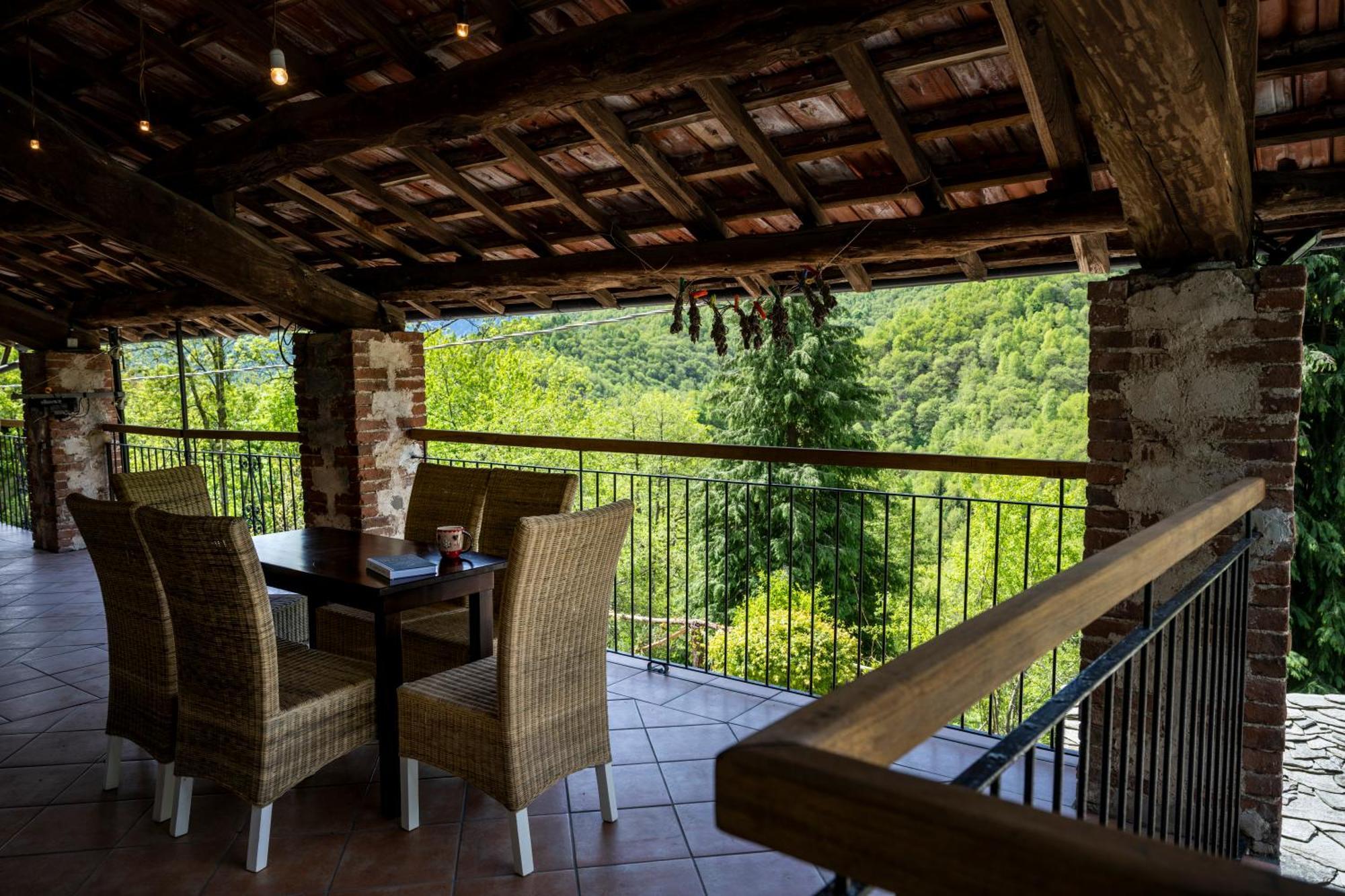 Bed and Breakfast Iduevagamondi - Ospitalita Rurale Famigliare Di Montagna Chiusa di Pesio Екстер'єр фото